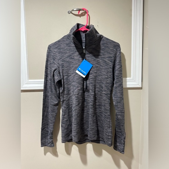 NWT Women’s columbia Long sleeve‎ - Picture 1 of 8